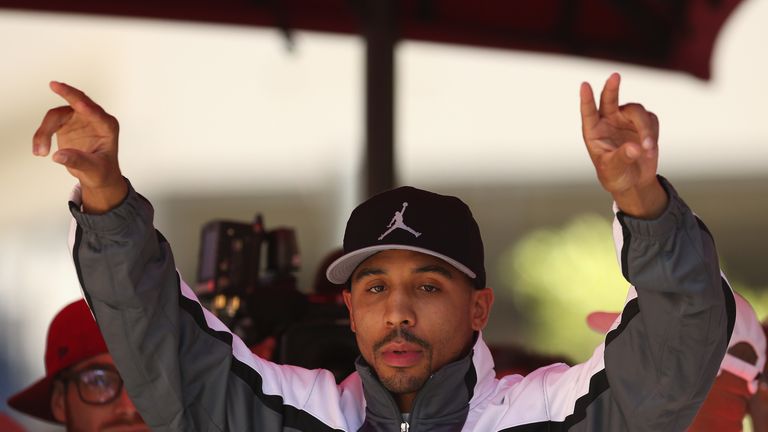 OAKLAND, CA - SEPTEMBER 07:  Andre Ward waves to the crowd as he walks in for his weigh in for his fight against Chad Dawson at the City Hall Plaza on Sept