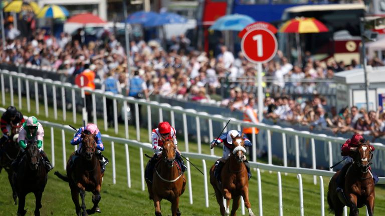 Arod wins the Investec Diomed Stakes