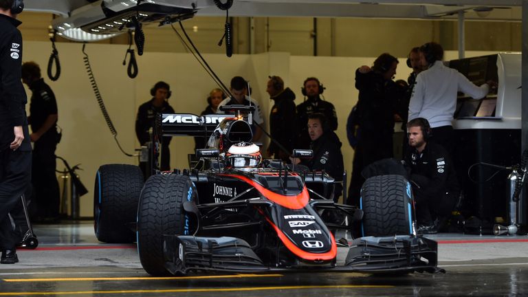 Stoffel Vandoorne in testing action for McLaren in Austria