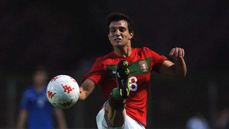 SAINT-RAPHAEL, FRANCE - JUNE 03:  Cedric Soares of Portugal in action during the Toulon U21 tournament match between Italy and Portugal at Stade de l'Ester