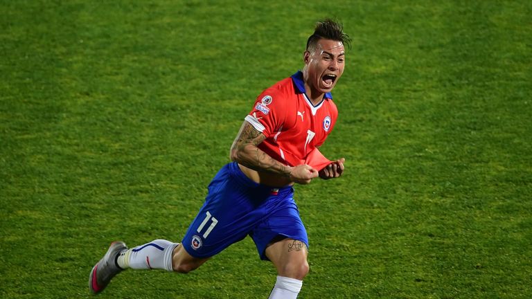 Eduardo Vargas: Double sends Chile into Copa America final