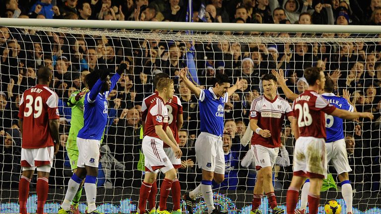 Gareth Barry of Everton celebrates after scoring his team's third goal against Fulham