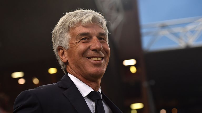 GENOA, ITALY - MAY 11:  Genoa CFC head coach Gian Piero Gasperini looks on prior to the Serie A match between Genoa CFC and Torino FC at Stadio Luigi Ferra