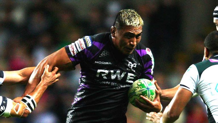 Jerry Collins in Ospreys colours against London Irish in 2010