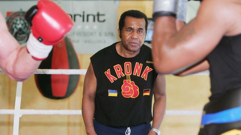 MALLORCA, SPAIN - MARCH 28:  Emanuel Steward, coach for Wladimir Klitschko, looks on during the training camp on March 28, 2006 in Mallorca, Spain. The IBO