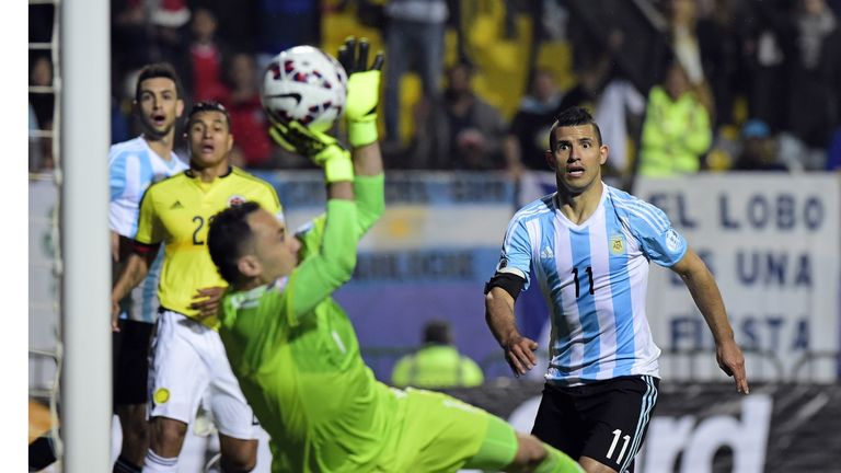 Colombia's goalkeeper David Ospina denies Argentina's Lionel Messi 