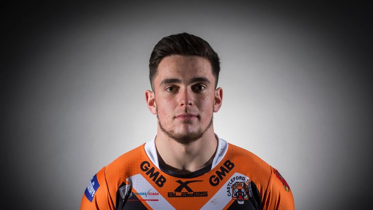 Ashley Robson Signs Contract Extension With Castleford Tigers Rugby League News Sky Sports 0932