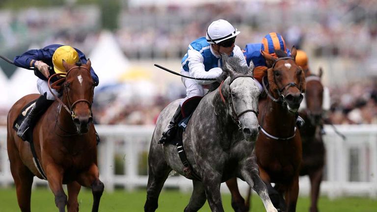 Solow (centre) under Maxime Guyon, beats Esoterique (left) and Cougar Mountain in the Queen Anne Stakes