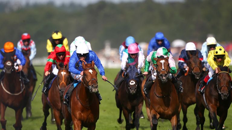 Space Age wins the King George V Stakes