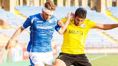 Image of Murray Davidson (l) was injured against Alashkert