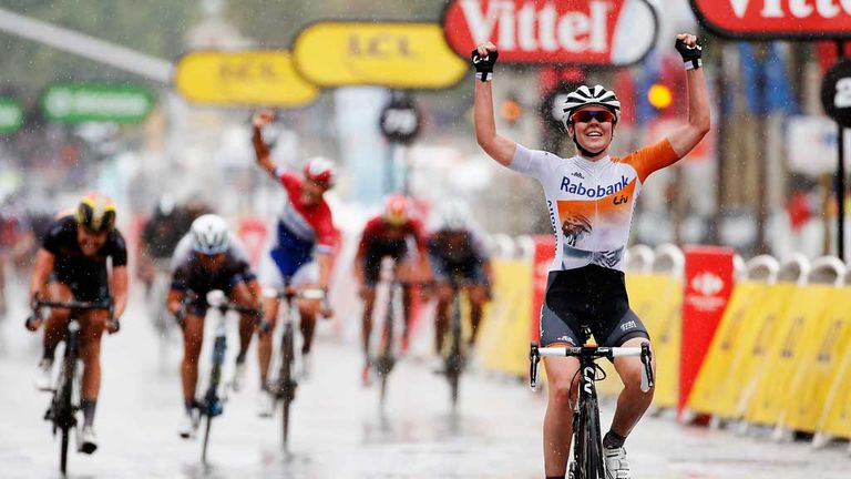 Anna Van Der Breggen (right) wins La Course by Le Tour in Paris