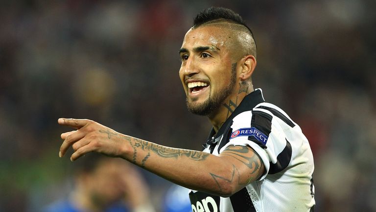 TURIN, ITALY - APRIL 14:  Arturo Vidal of Juventus FC celebrates during the UEFA Champions League Quarter Final First Leg match between Juventus and AS Mon