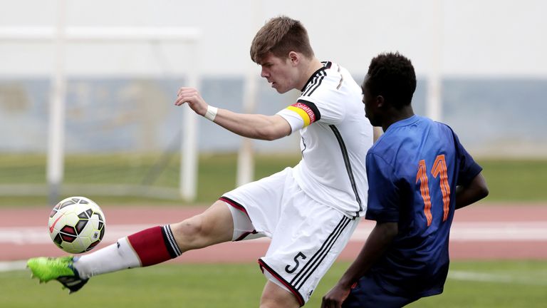 Bobby Adekanye (right) in action for the Dutch U16s against Germany in February