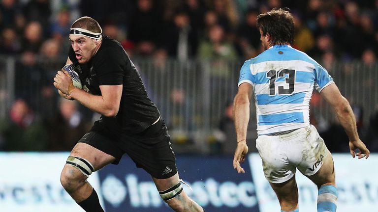 Brodie Retallick on the charge for the All Blacks against Argentina