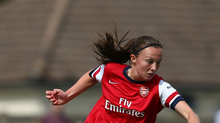Caroline Weir in action for Arsenal Ladies