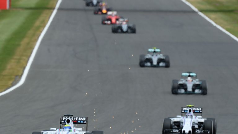 Felipe Massa leads at start of 2015 British GP