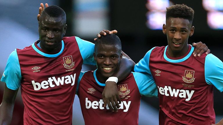 West Ham United's Enner Valencia (centre) celebrates scoring the opening goal during the Europa League, Third Qualifying Round, First Leg at Upton Park