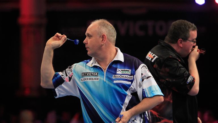 BETVICTOR WORLD MATCHPLAY 2015.WINTER GARDENS,BLACKPOOL.PIC;LAWRENCE LUSTIG.ROUND 1.IAN WHITE V STEPHEN BUNTING.IAN WHITE WINS