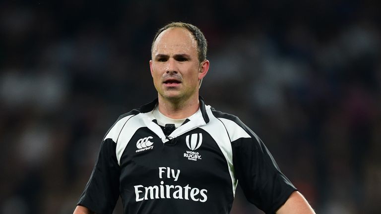 Referee Jaco Peyper 