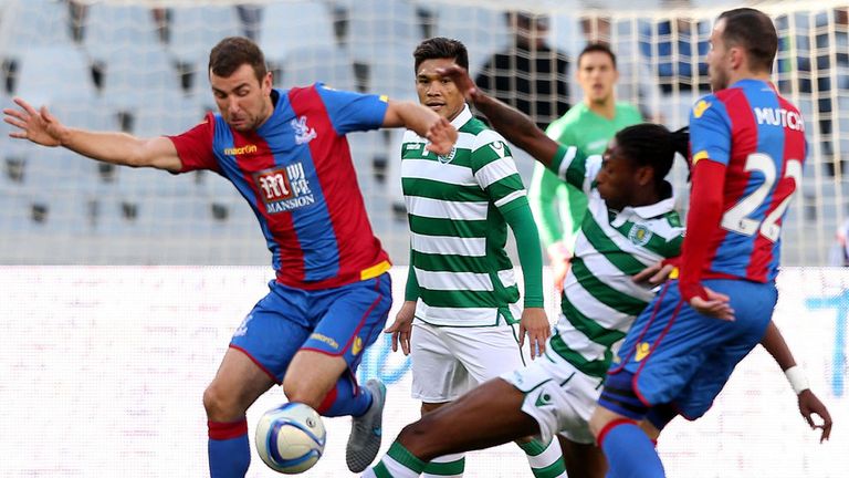 James McArthur: Gets stuck in against Sporting Lisbon