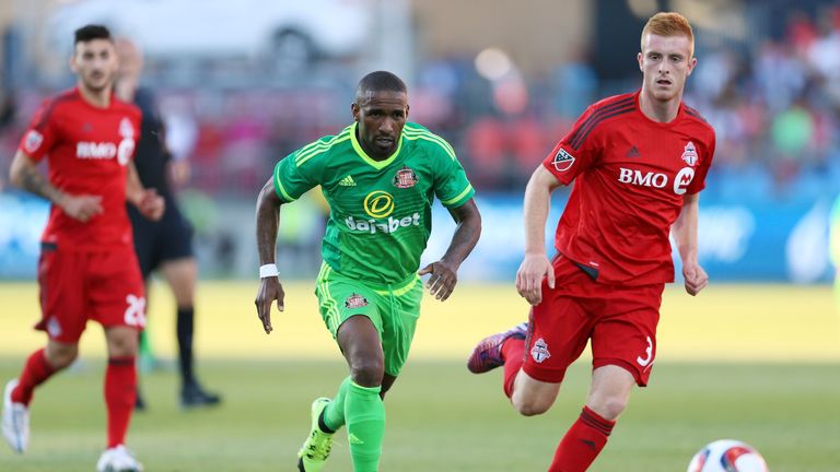 Jermain Defoe (centre) in action for Sunderland against Toronto
