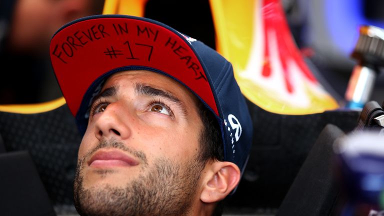 Daniel Ricciardo with a personal tribute to Jules Bianchi on the underside of his baseball cap 