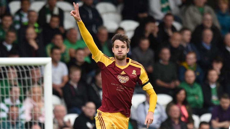 Marek Hanousek: Hat-trick for Dukla Prague