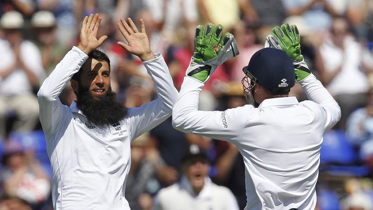Moeen Ali celebrates the wicket of Steve Smith