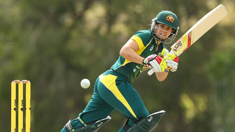 Nicole Bolton in action against Pakistan in 2014