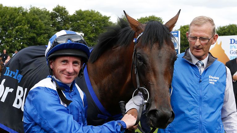 Paul Hanagan with Muhaarar (centre)
