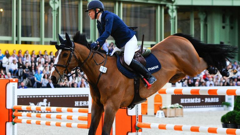 Laura Renwick wins Longines Global Champions Tour of London