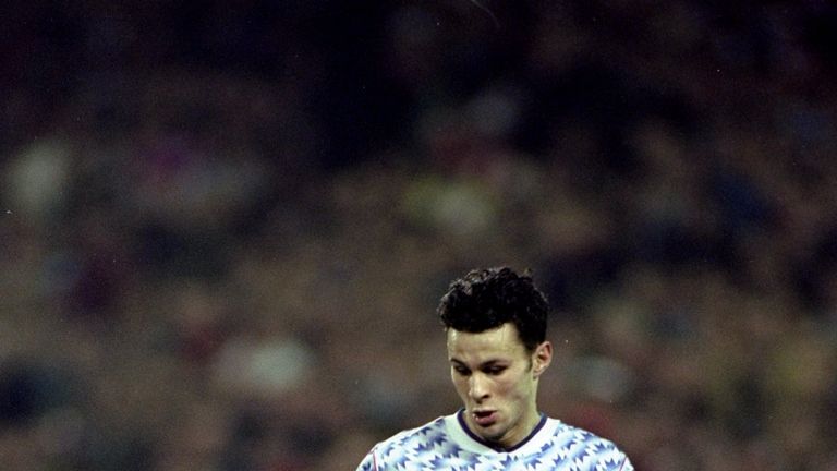 31 Nov 1991:  Ryan Giggs of Manchester United in action during a Barclays League Division One match against Crystal Palace at Selhurst Park in London. Manc