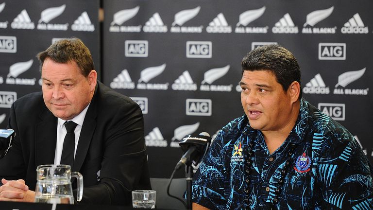 Samoa head coach Stephen Betham (R) speaks to the media alongside New Zealand's Steve Hansen. 