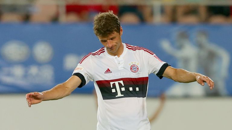  Thomas Muller reacts after missing a penalty for Bayern Munich
