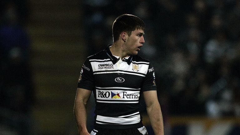 Tom Briscoe watches play for Hull FC