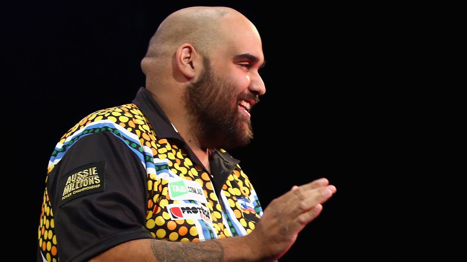 Kyle Anderson delights Aussie crowd at Perth Darts Masters | Darts News