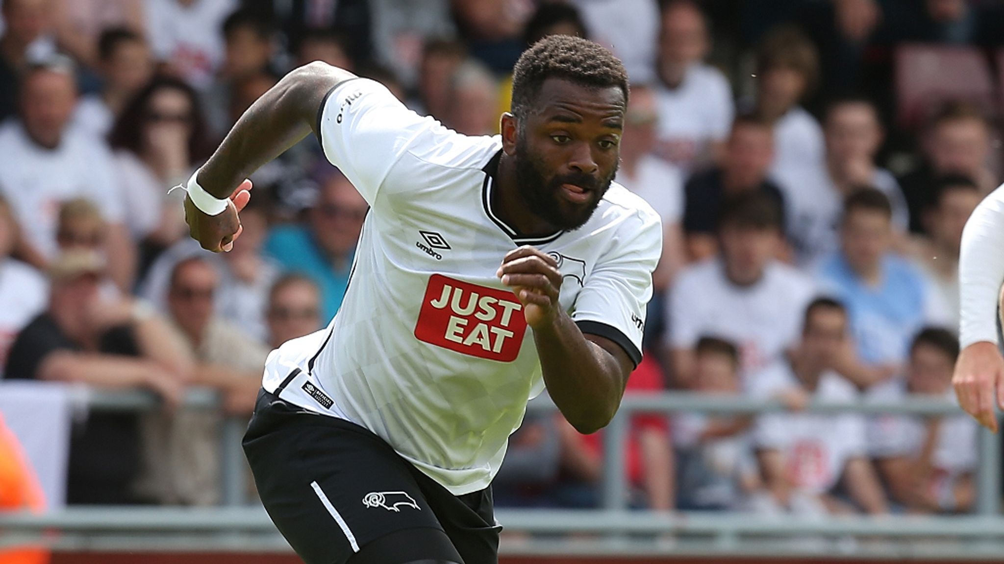 Darren Bent retires from football aged 35 Football News Sky Sports