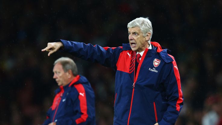 Arsene Wenger gives instructions during the Barclays Premier League match between Arsenal and Liverpool