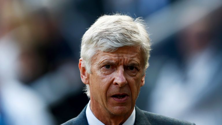  Head coach Arsene Wenger of Arsenal looks on during the Barclays Premier League match between Newcastle United and Arsenal
