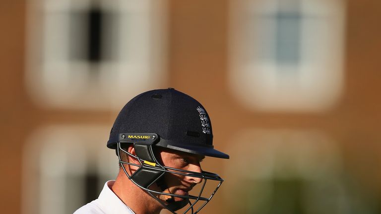 LONDON, ENGLAND - AUGUST 21:  Jos Buttler of England looks dejected after being dismissed by Nathan Lyon of Australia during day two of the 5th Investec As