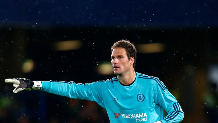 LONDON, ENGLAND - AUGUST 05:  Asmir Begovic of Chelsea gives instructions during the Pre Season Friendly match between Chelsea and Fiorentina at Stamford B