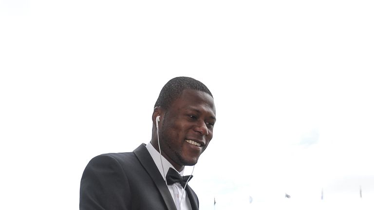 Chancel Mbemba of Newcastle arrives prior to kick off in the Premier League match between Newcastle United and Southampton