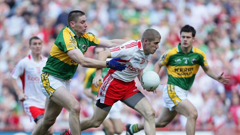 Kevin Hughes, Tyrone, in action against Darragh O'Se, Kerry in the 2008 All-Ireland final