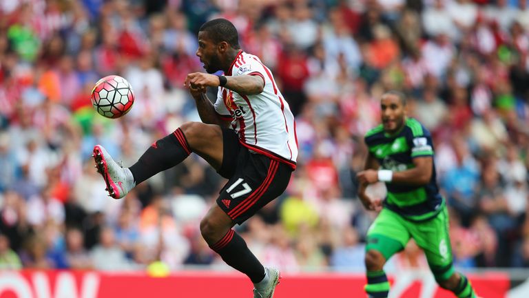 Lens provided an assist for Jermain Defoe to equalise during Sunderland's 1-1 draw with Swansea