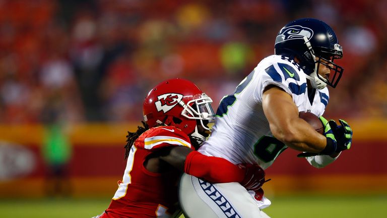 Tight end Jimmy Graham #88 of the Seattle Seahawks in action during the preaseason game against the Kansas City Chiefs at Arrowhead Stadium