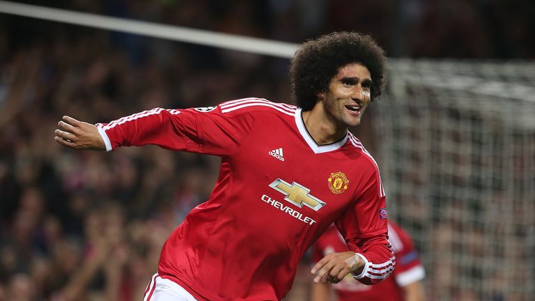 Marouane Fellaini of Manchester United celebrates