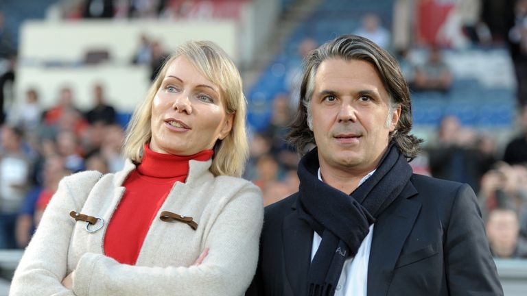 Marseille's French president Vincent Labrune (R) talks to club owner Russian Margarita Louis-Dreyfus 