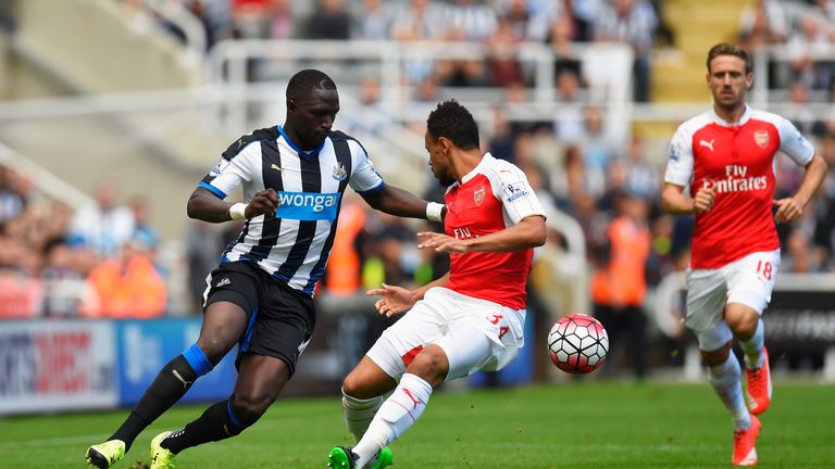 Moussa Sissoko of Newcastle United and Francis Coquelin of Arsenal