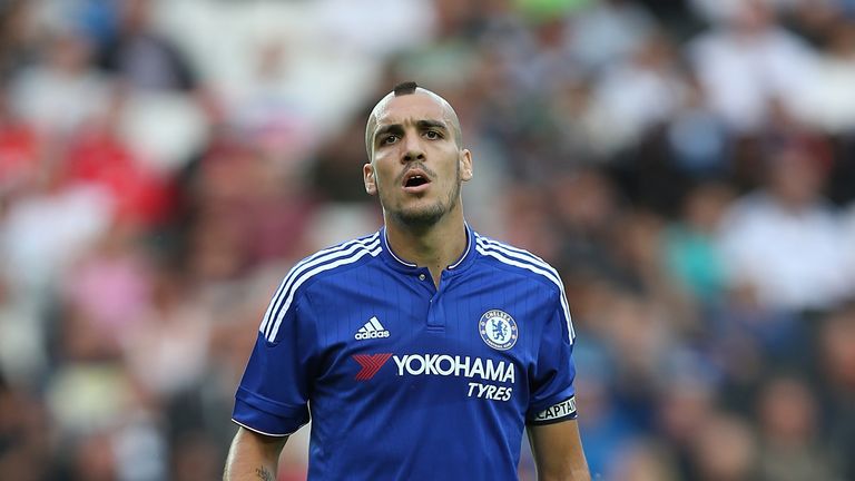 Oriol Romeu of Chelsea in action during the Pre-Season Friendly match between MK Dons and Chelsea XI at Stadium mk on August 3, 2015 in Milton Keynes