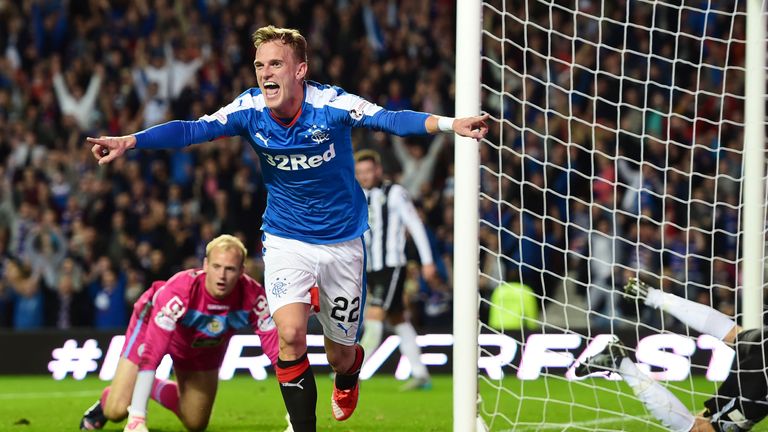 Rangers' Dean Shiels celebrates after sealing victory against St Mirren with a late clincher